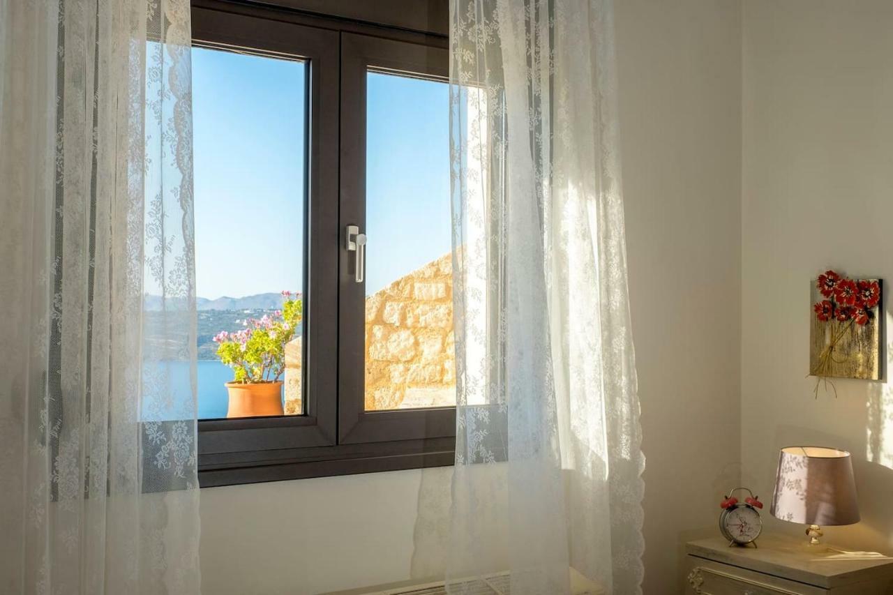 מגאלה קורפיה Margarita Apt - Amazing Relaxing View מראה חיצוני תמונה