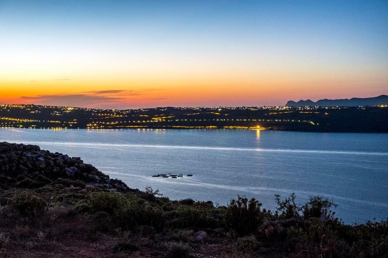 מגאלה קורפיה Margarita Apt - Amazing Relaxing View מראה חיצוני תמונה